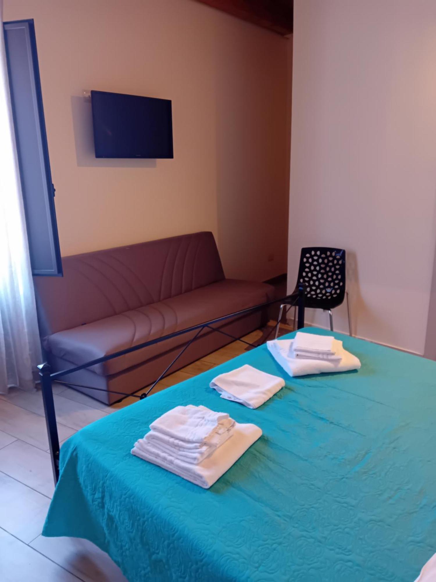 3a casa vacanza Aeroporto di Catania Fontana Rossa Esterno foto